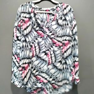 Vince Camuto colorful blouse size medium